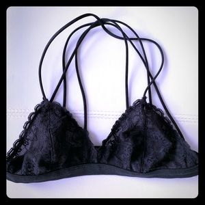 2 Victoria’s Secret Bralettes